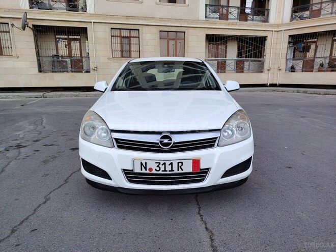 Opel Astra 2010, 335,420 km - 1.3 l - Bakı