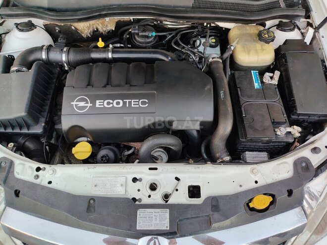 Opel Astra 2010, 335,420 km - 1.3 l - Bakı