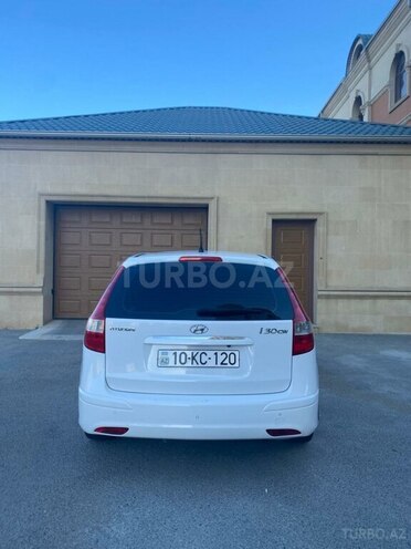 Hyundai i30 2011, 265,000 km - 1.6 l - Sumqayıt