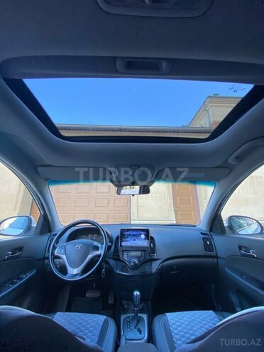 Hyundai i30 2011, 265,000 km - 1.6 l - Sumqayıt