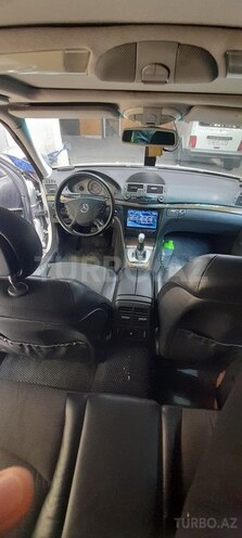 Mercedes E 270 2004, 583,860 km - 2.7 l - Şamaxı