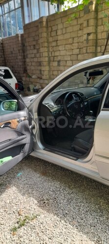 Mercedes E 270 2004, 583,860 km - 2.7 l - Şamaxı