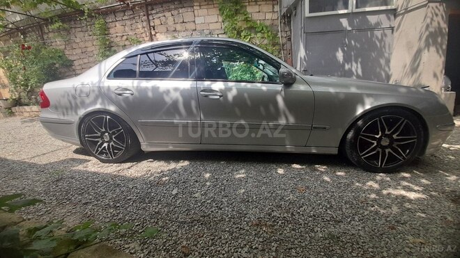 Mercedes E 270 2004, 583,860 km - 2.7 l - Şamaxı