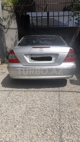 Mercedes E 270 2004, 583,860 km - 2.7 l - Şamaxı