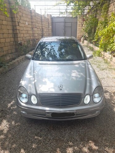 Mercedes E 270 2004, 583,860 km - 2.7 l - Şamaxı