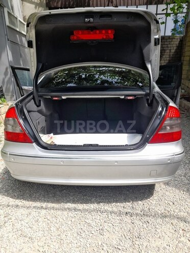 Mercedes E 270 2004, 583,860 km - 2.7 l - Şamaxı