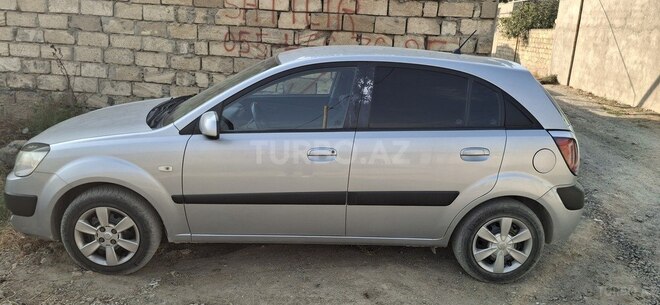 Kia Rio 2006, 276,000 km - 1.4 l - Bakı