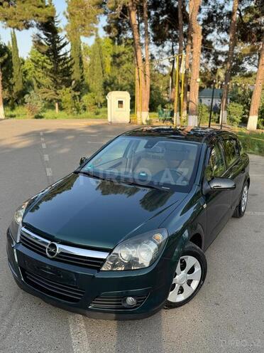Opel Astra 2004, 366,000 km - 1.4 l - Biləsuvar