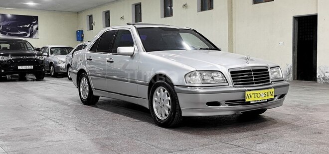 Mercedes C 230 1999, 241,000 km - 2.3 l - Sumqayıt