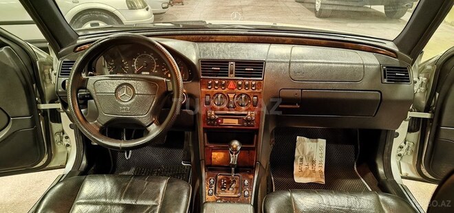 Mercedes C 230 1999, 241,000 km - 2.3 l - Sumqayıt