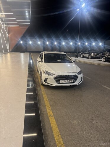Hyundai Elantra 2016, 177,028 km - 2.0 l - Bakı