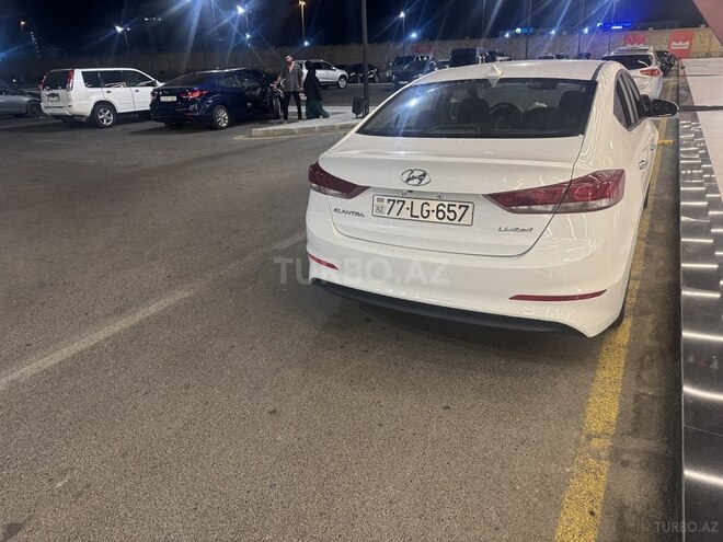 Hyundai Elantra 2016, 177,028 km - 2.0 l - Bakı