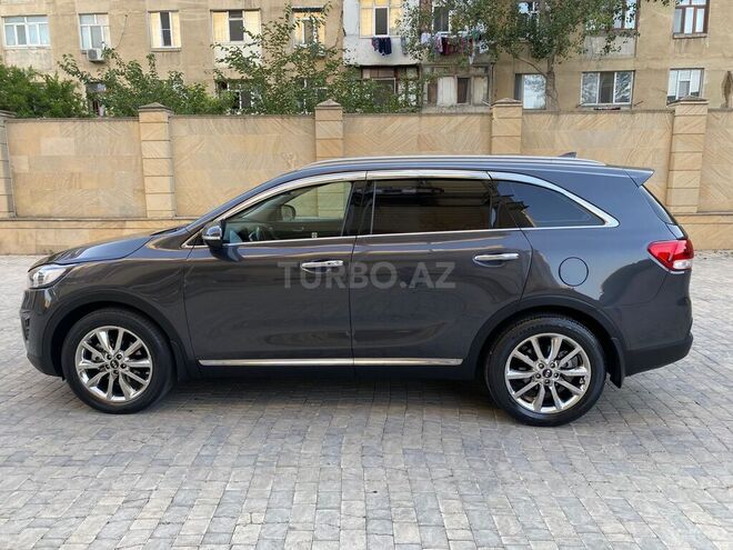 Kia Sorento-7