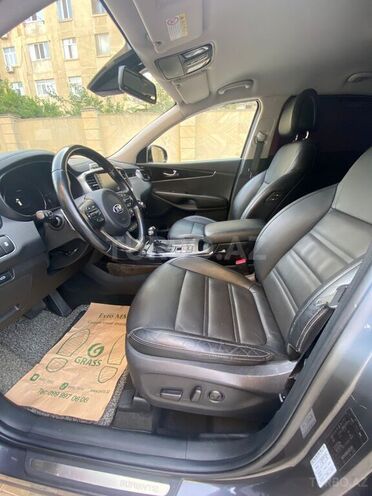 Kia Sorento-3