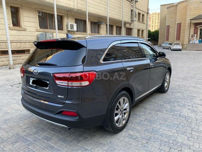 Kia Sorento-15