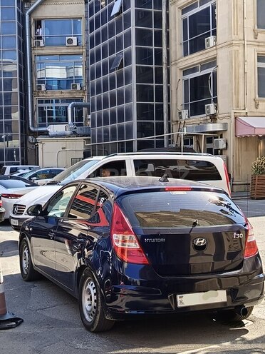 Hyundai i30 2008, 247,200 km - 1.4 l - Bakı
