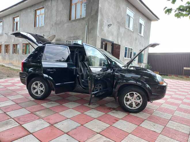 Hyundai Tucson 2008, 261,381 km - 2.0 l - Masallı