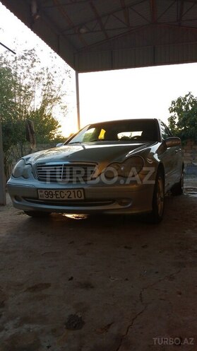 Mercedes C 240 2002, 403,128 km - 2.6 l - Şirvan