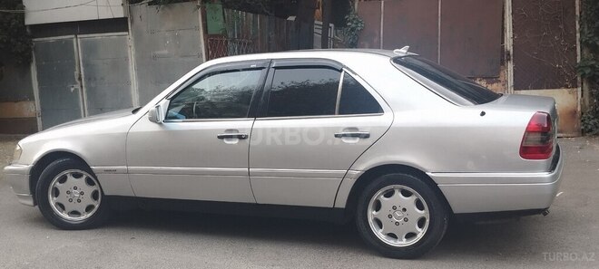 Mercedes C 220 1994, 434,787 km - 2.2 л - Bakı
