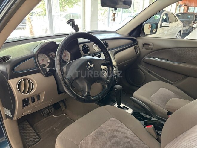 Mitsubishi Outlander 2004, 173,000 km - 2.4 l - Mingəçevir