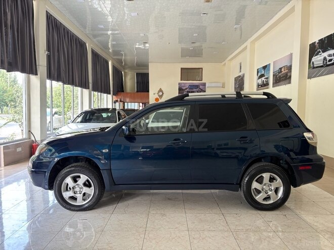 Mitsubishi Outlander 2004, 173,000 km - 2.4 l - Mingəçevir