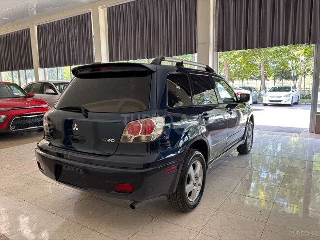 Mitsubishi Outlander 2004, 173,000 km - 2.4 l - Mingəçevir