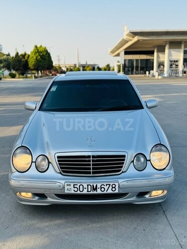 Mercedes E 240 2000, 368,450 km - 2.4 l - Bakı