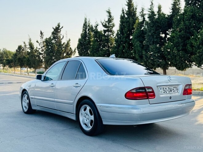 Mercedes E 240 2000, 368,450 km - 2.4 l - Bakı