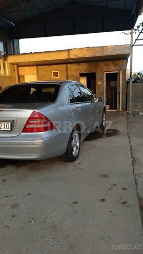 Mercedes C 240 2002, 403,128 km - 2.6 l - Şirvan