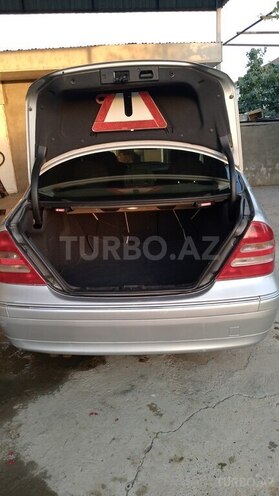 Mercedes C 240 2002, 403,128 km - 2.6 l - Şirvan