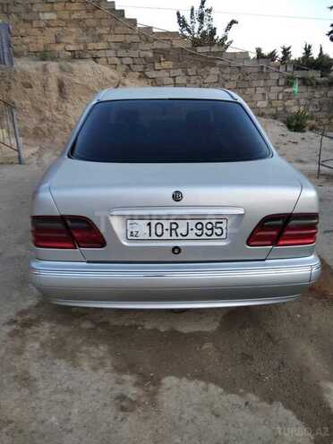 Mercedes C 230 1995, 535,566 km - 2.3 l - Bakı