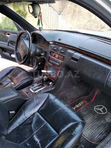 Mercedes C 230 1995, 535,566 km - 2.3 l - Bakı