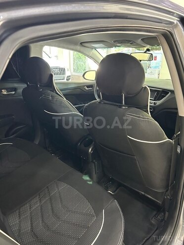 Hyundai Accent 2018, 121,000 km - 1.6 l - Mingəçevir