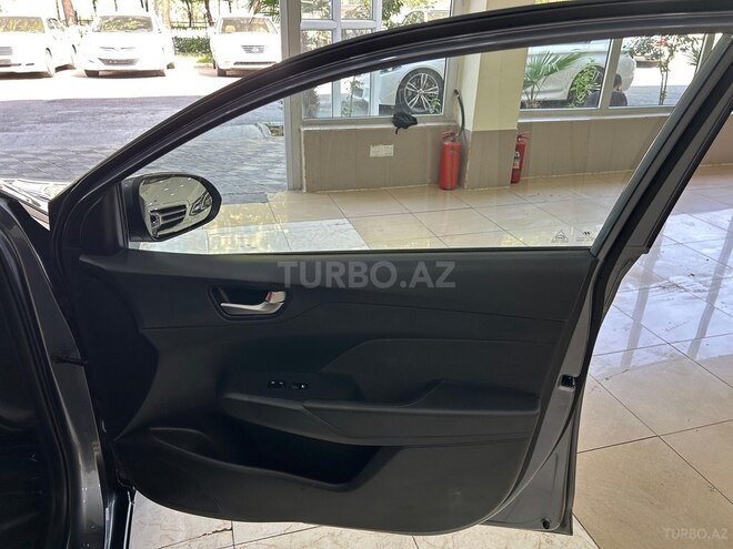 Hyundai Accent 2018, 121,000 km - 1.6 l - Mingəçevir