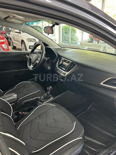 Hyundai Accent 2018, 121,000 km - 1.6 l - Mingəçevir