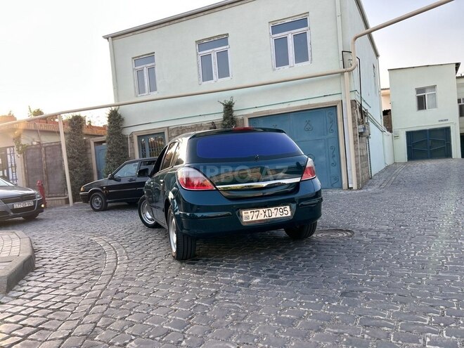 Opel Astra 2006, 259,000 km - 1.4 l - Bakı