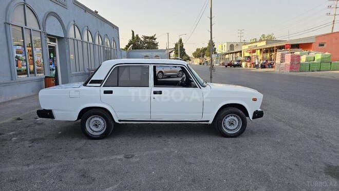 LADA (VAZ) 2107 2009, 260,000 km - 1.6 l - Bakı