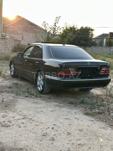 Mercedes E 220 d 2000, 510,500 km - 2.2 л - Bakı