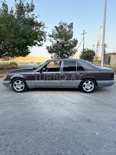 Mercedes E 220 1994, 396,690 km - 2.2 l - Bakı