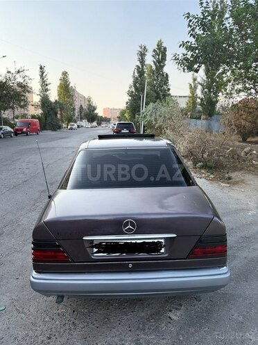 Mercedes E 220 1994, 396,690 km - 2.2 l - Bakı