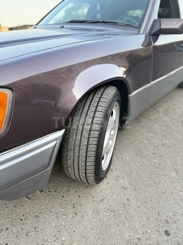 Mercedes E 220 1994, 396,690 km - 2.2 l - Bakı