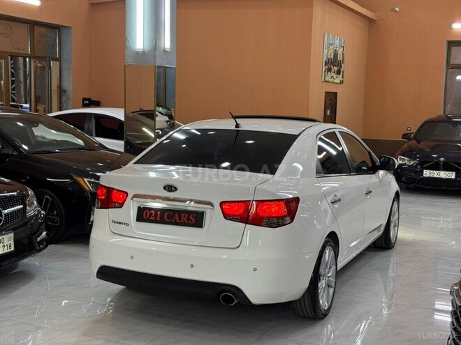 Kia Cerato-22