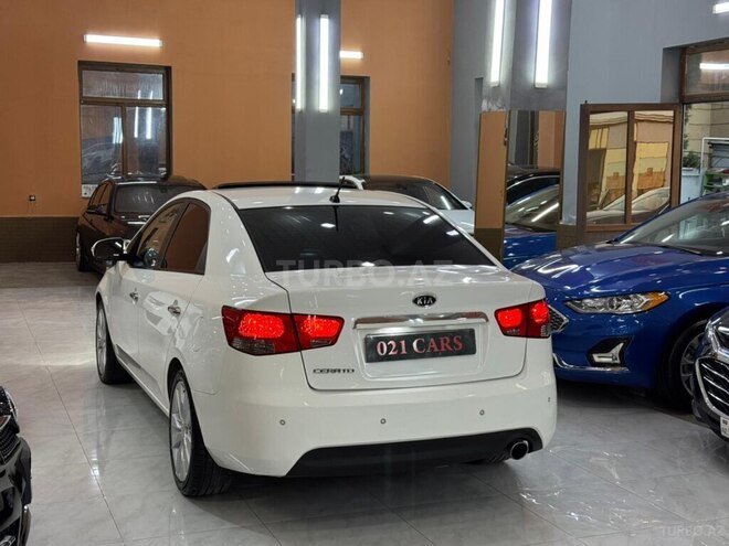 Kia Cerato-23