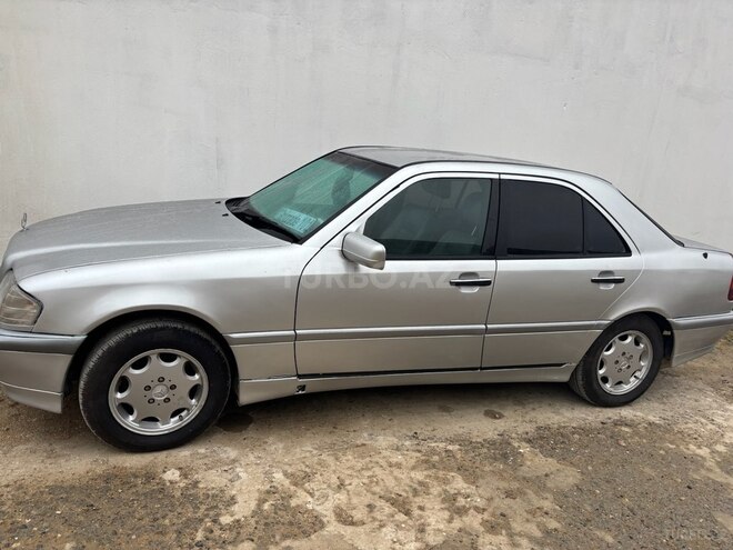 Mercedes C 200 1995, 690,000 km - 2.0 l - Sumqayıt