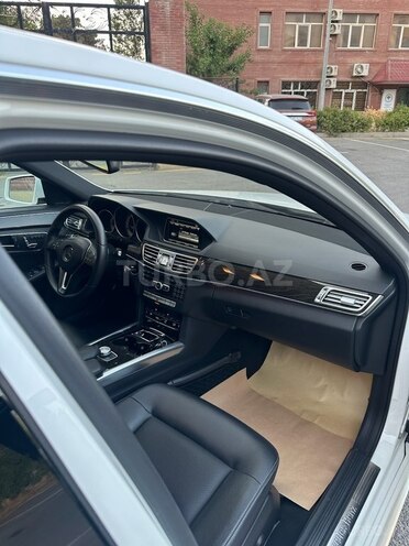Mercedes E 250 2014, 274,000 km - 2.5 l - Bakı
