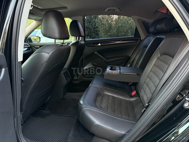 Volkswagen Passat 2014, 182,000 km - 1.8 l - Gəncə