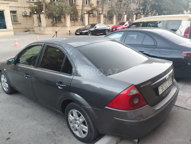 Ford Mondeo 2005, 320,000 km - 2.0 l - Bakı