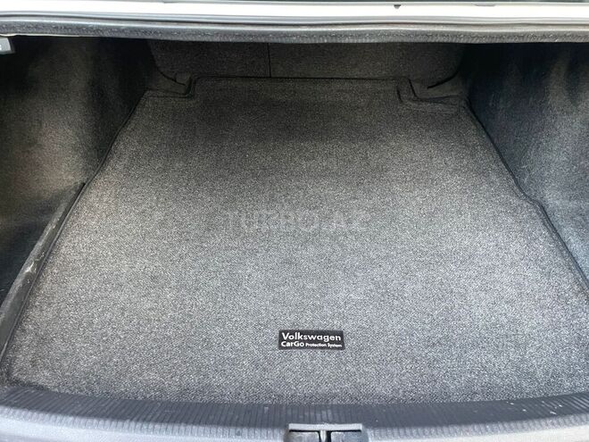 Volkswagen Passat 2013, 330,000 km - 2.5 l - Bakı