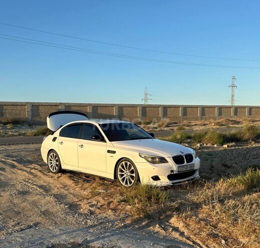 BMW 525 2004, 500,000 km - 2.5 l - Bakı