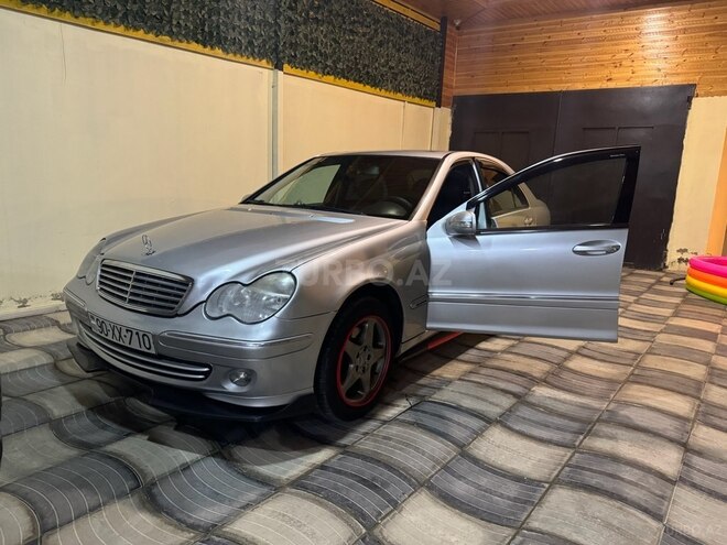 Mercedes C 240 2000, 200,700 km - 2.6 л - Şəmkir